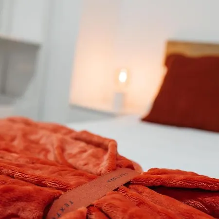 Julio De Matos Guest house