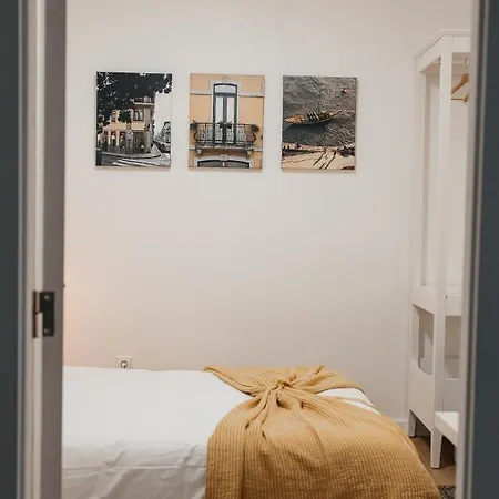 Julio De Matos Guest house *