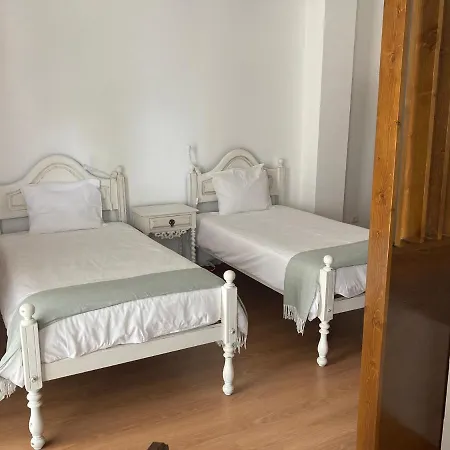 Guest house Julio De Matos